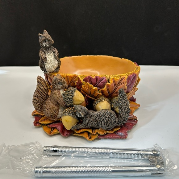 Unbranded Kitchen Vintage Resin Fall Harvest Squirrel Nut Dish 6